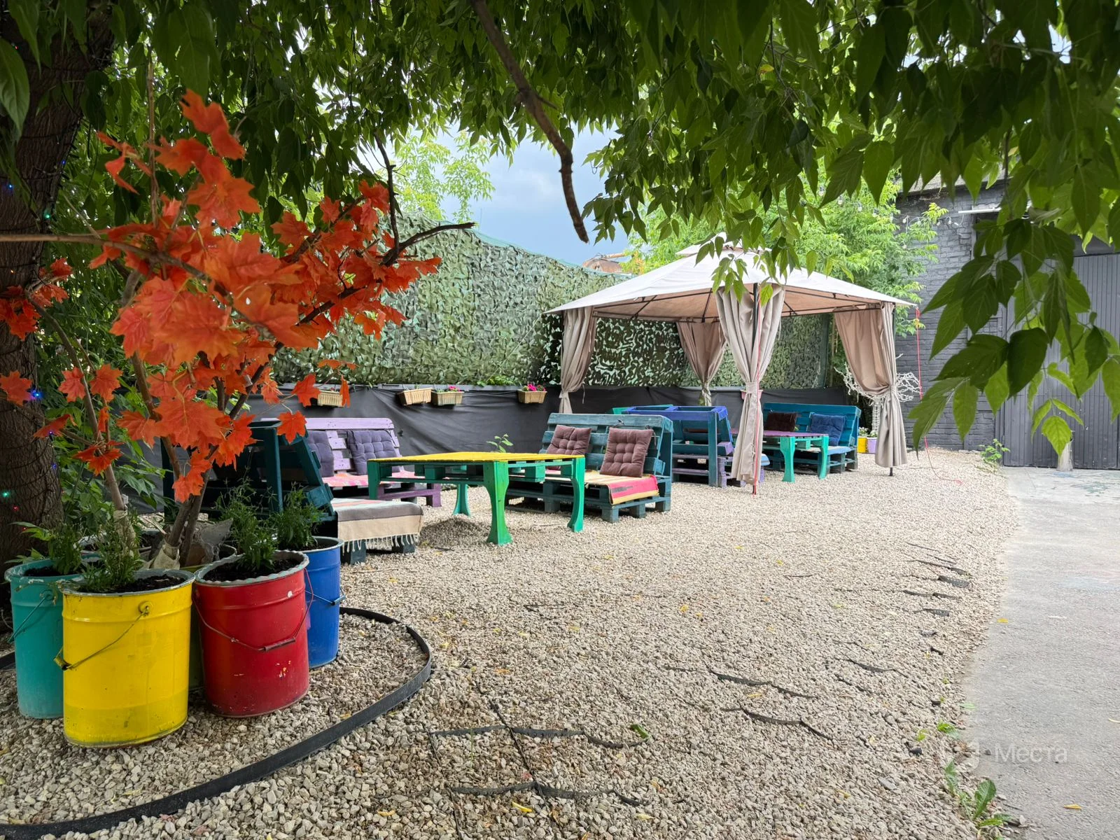 Лофт GNEZDO  garage с террасой и мангалом