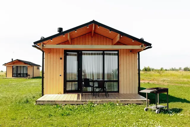 Дом барн с панорамным окном