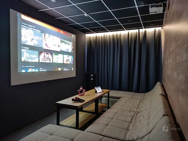 Зал M3 в мультимедийном пространстве Black Room