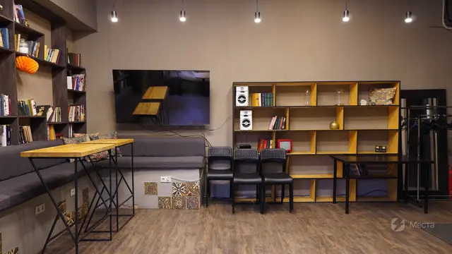 Лофт на метро Университет