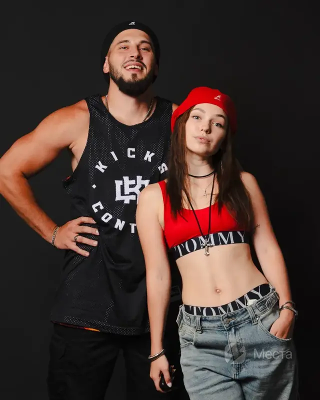 Автопортретная Моменты