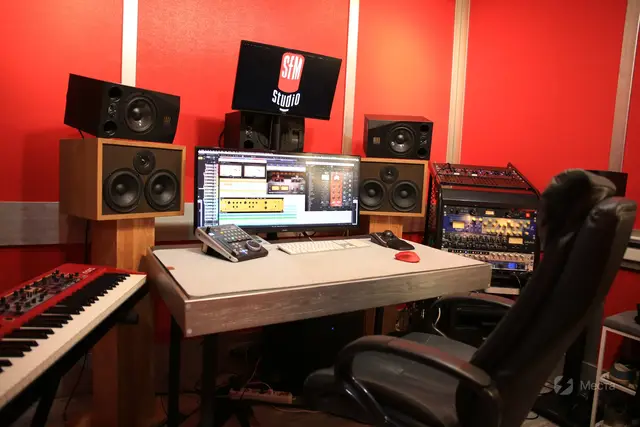 Студия звукозписи и постпродакшена SFM-Studio
