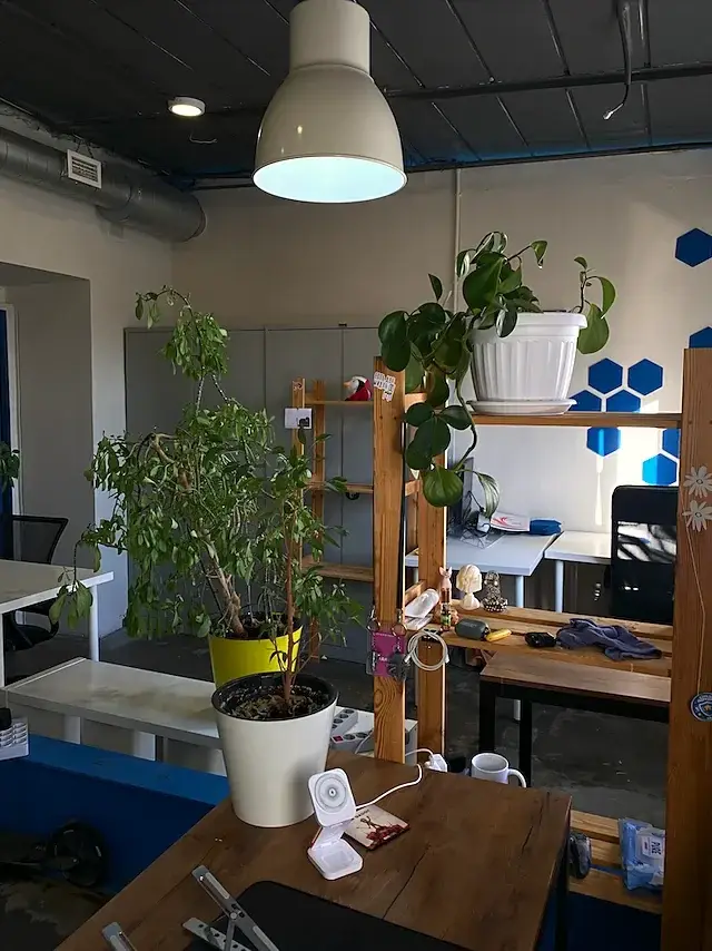 КРТ «CRT» — мини-офис «Деловой», 28 м²