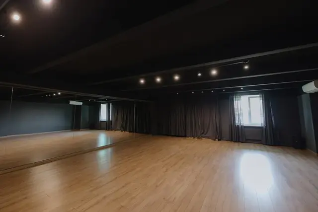 РЕДХАРТ ДЭНС «REDHEART DANCE» — Рум 2 «Room 2»