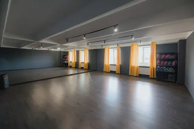 РЕДХАРТ ДЭНС «REDHEART DANCE» — Рум 3 «Room 3»