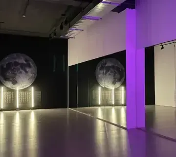 СЕНС «SENSE» — лунный зал, 65 м²