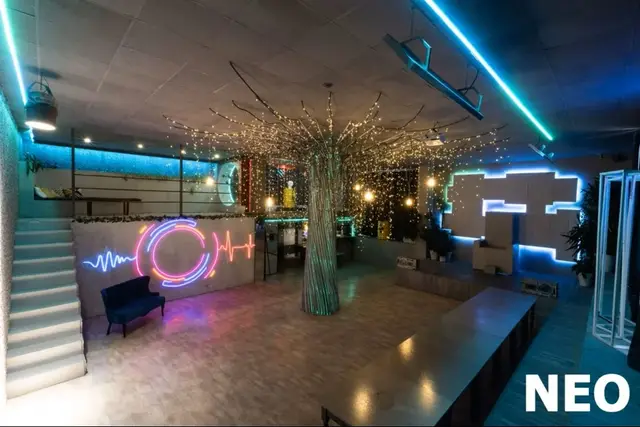 ЛОФТ РУМ35 «LOFT ROOM35» — зал Ниоу «Neo»