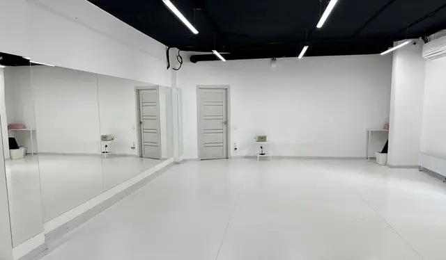 Зивездинка Холл «Zvezdinka Hall» — зал 2 — Варварская